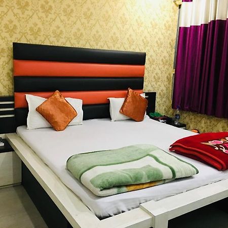 Hotel Natraj Σασαράμ Εξωτερικό φωτογραφία